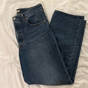 Longer Inseam Levi’s Ribcage Straight Jeans